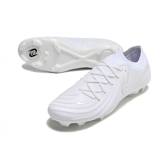 Nike Phantom Luna Elite NU FG White Beige Low Football Boots & Shoes